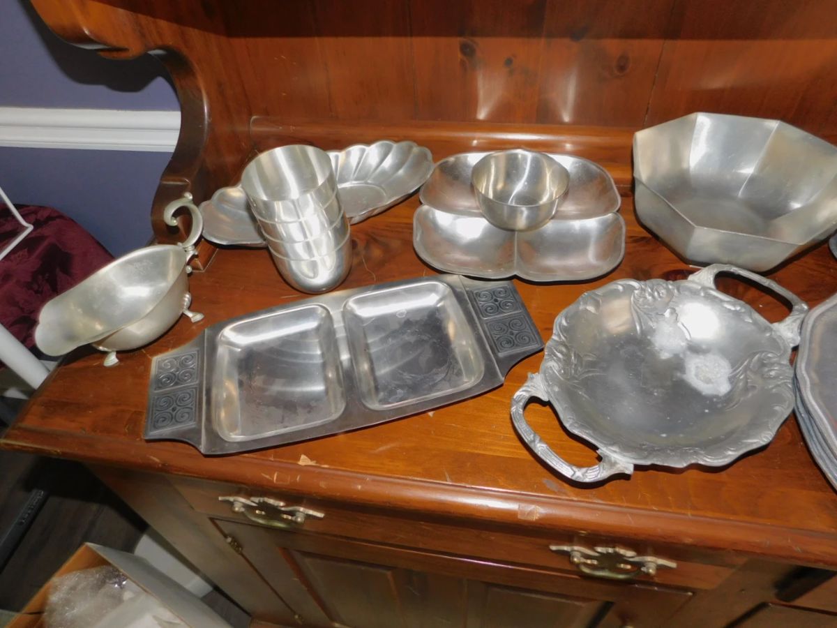 50 OFF SUNDAY Roswell Estate Sale in Martins... starts on 3/14/2024