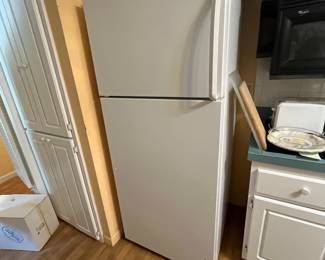 Whirlpool refrigerator. Great for garage or small kitchen.