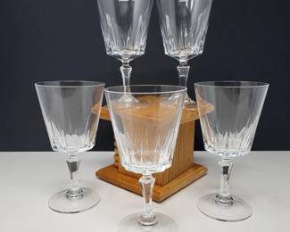 5 Fine Cristal DArques Crystal Wine Glasses 6.75in