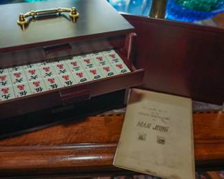Mah Jong set