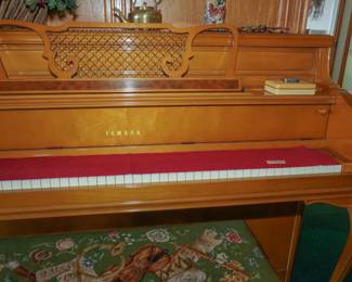 1969 Yamaha upright piano