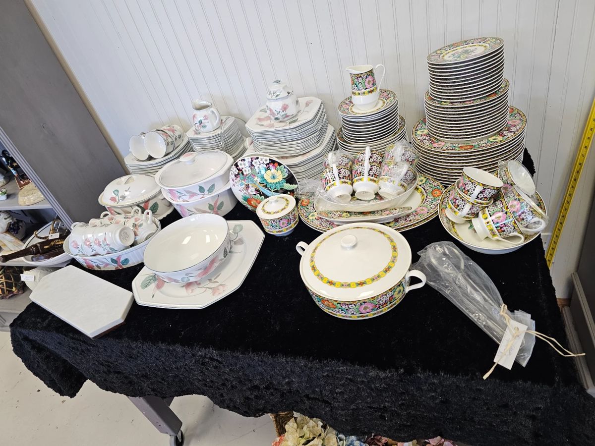 50 off, Cartersville Estate/Warehouse Sale... starts on 3/22/2024