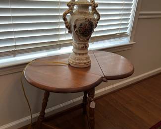 Vintage table and lamp