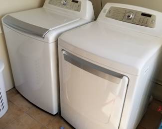 Kenmore Elite washing machine & GAS dryer