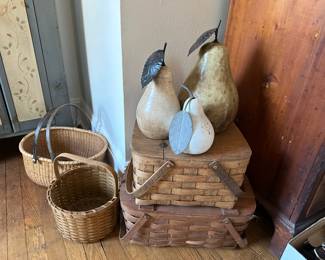 Baskets, Pears