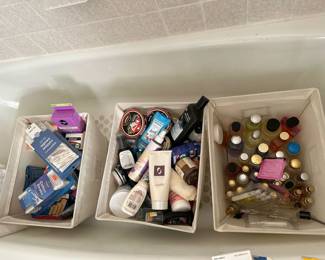 Perfumes, Bath & Beauty Products