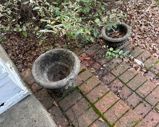 Old concret planters 