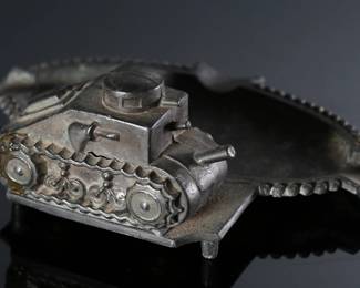 Vintage WWI Tank Ashtray	2x5.5x4in	196240
