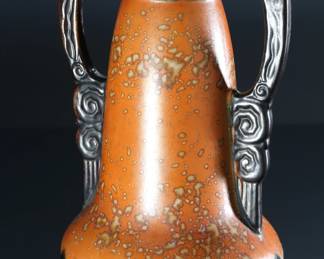 Ditmar Urbach Alienware Vase Czechoslovakia Art Deco Pottery 10913&nbsp;	9.75x5.55x5.55in 	196052
