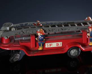 1950s Vintage Japan Tin Friction Aerial Ladder Fire Engine Truck	3x2x11in	196154
