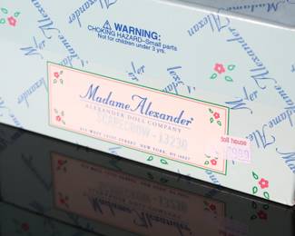 Madame Alexander Doll - Scarecrow Style # 13230 - 1993 Wizard of Oz Collection - With tags in Original Box	3 x 5.5 x 10.5 in	198009
