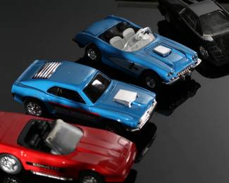 1990 Vintage Tootsietoy Die Cast Car Set Hard Body No. 2954 Tootsie Toy	2x15.5x12in	196180
