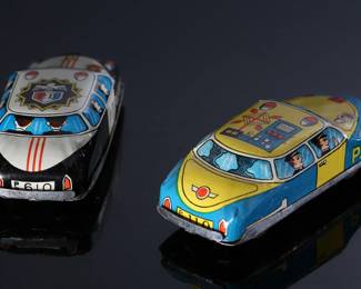 Lot of 2 Vintage Japan Tin Litho Toy Police Cars	0.9x1.35x3.25in	196211
