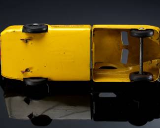 Vintage Buddy L Pressed Steel Wrecking Truck Tow Truck Toy	6x4x16.5in	196244
