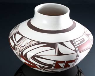 Grace Navasie Lomahquahu G. Frog Woman Hopi Pot Polychrome Jar Native American Pottery Frogwoman	6.1in H x 8.65in Diameter at widest 	199149
