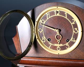 Antique Art Deco Seth Thomas Mantel Clock  W/ 4506 8-day Movement	8.75x14x5in	199089
