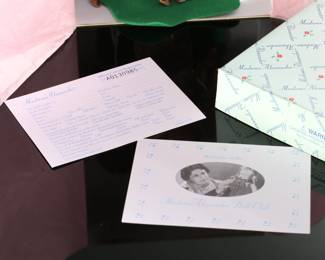 Madame Alexander Doll - Apple Tree Style # 13290 - 1999 Wizard of Oz Collection - With tags in Original Box	4 x 8.5 x 11 in	198007
