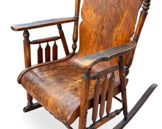 Vintage Craftsman Oak Bentwood Rocking Chair	35x26x34in	196188
