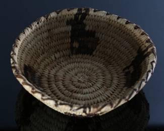Tohono O'odham Papago Rabbit Coil Basket Native American 	1.75x6in Diameter 	196201
