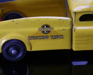 Vintage Buddy L Pressed Steel Wrecking Truck Tow Truck Toy	6x4x16.5in	196244
