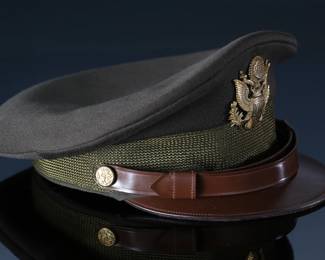 US Army Military Dress Visor Cap Hat	Size: unmarked look like 7.25	199123
