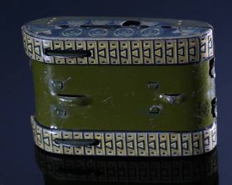 Vintage Japanese Tin Toy Tank T41 Windup  UST41 Japan	2x2x3in	196150
