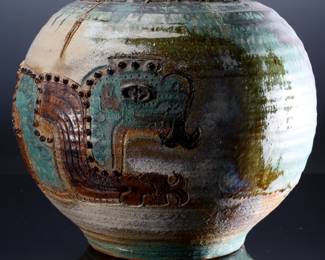 Large Studio Pottery Bottleneck Bulbous  Vase	17in H x 14in Diameter at widest point 	196191
