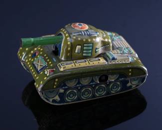 Vintage Japanese Tin Toy Tank T41 Windup  UST41 Japan	2x2x3in	196150
