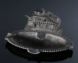 Vintage WWI Tank Ashtray	2x5.5x4in	196240
