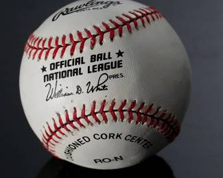 *Signed* Mike Schmidt Autographed Baseball Philadelphia Phillies Auto MLB	2.78in Diameter 	199145
