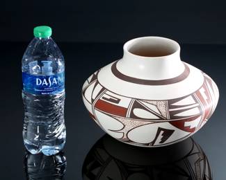 Grace Navasie Lomahquahu G. Frog Woman Hopi Pot Polychrome Jar Native American Pottery Frogwoman	6.1in H x 8.65in Diameter at widest 	199149
