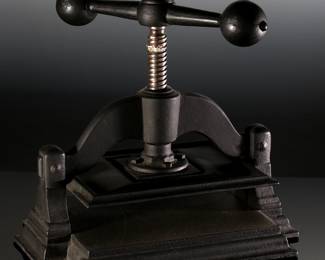 Victorian Cast Iron Antique Black Bookbinder Book Press	14x16.75x10.75in	199077
