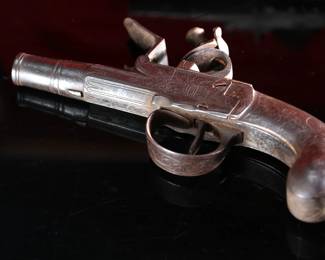 Matched Pair Seglas London Flintlock Pistols in Display Case Flint Lock 	Pistol: 5.6x0.65x2.8in<BR>Display: 2.5x11.5x9in	199154
