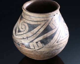 Pre-Columbian Gila Anasazi Olla Pot Vessel Native American Potter 	5in H x 5.15in Diameter at widest point 	289018
