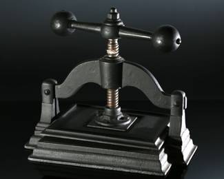 Victorian Cast Iron Antique Black Bookbinder Book Press	14x16.75x10.75in	199077

