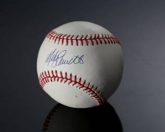 *Signed* Mike Schmidt Autographed Baseball Philadelphia Phillies Auto MLB	2.78in Diameter 	199145
