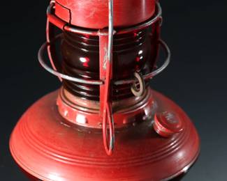 Antique Embury No. 40 Traffic Gard Lantern Kerosene Lamp	8in H x 7.25in Diameter at base	199103
