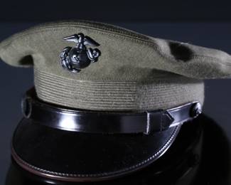 US Marine Military Dress Visor Cap Hat	Size: unmarked look like 7	199131
