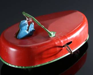 Vintage Dodgem Bumper Car Tin Wind Up Toy General Product inc Made in Canada 	3.25x3.75(4.5 with key) x6.5in	196096
