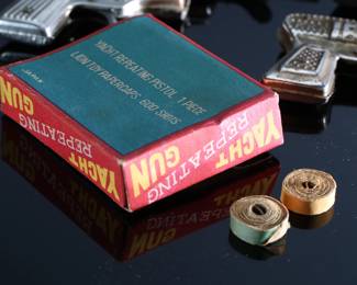 Lot of 11 1940s Vintage Pressed Tin Water Pistols Toy Gun	3in x 2 in 	196101
