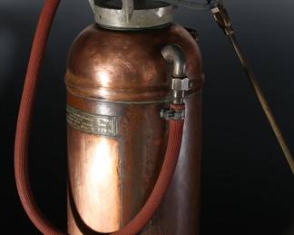 Antique Brass & Copper Fire Extinguisher 	24x7.5x7in	199106
