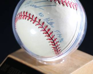 *Signed* Dwight Doc Gooden No Hitter 5/14/96 Autographed Baseball Auto New York Yankees	Case: 4x3.1x3.6in	199001

