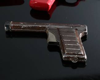 Lot of 5 Vintage Toy Guns 		196102
