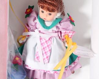 Madame Alexander Doll - Oz Flower Munchkin Style # 27035 - 2000 Wizard of Oz Collection - With tags in Original Box	3.5 x 8 x 9 in	198002
