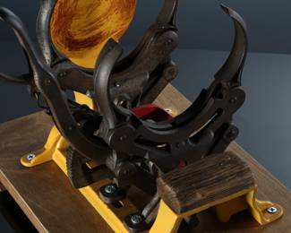 Antique Wyckoff Bros The Handy Buncher Asparagus Buncher Cast Iron	11.5x10x14in	199082
