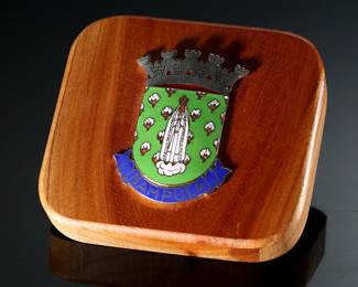 Nampula Grille Badge Mounted on Wood Our Lady of Fatima	1.25x5.25x4.75in	199099
