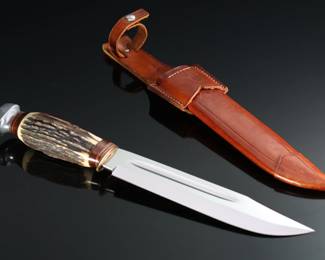 Hoffritz NY Vintage Etched Knife Made in Germany Seit Solingen 1906 with Sheath Made in Germany	Knife: 13.5in<BR>Blade; 8.2in<BR>In Sheath:	199035
