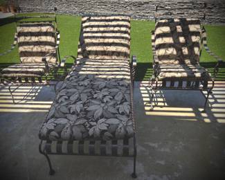 Patio furniture in good condition 