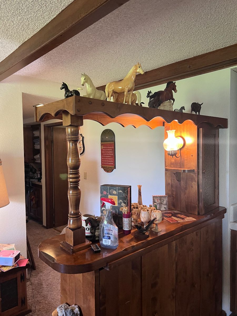 Ramona Estate Sale vintage/Retro starts on 3/14/2024