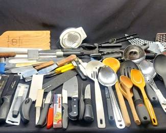 "Woodside Plantation: Anderson Mill" in Aiken, SC. Closing Wed 3/20 at 8p. Pickup is Fri 3/22 12-6p. Shipping is available on most items. Please click here to view more photos, descriptions, and current bids:&nbsp;https://ctbids.com/estate-sale/26815